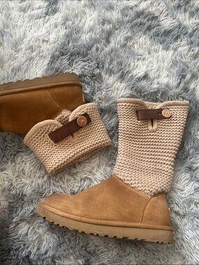 UGG Knit Cuff Button Classic Boots Chestnut/Tan